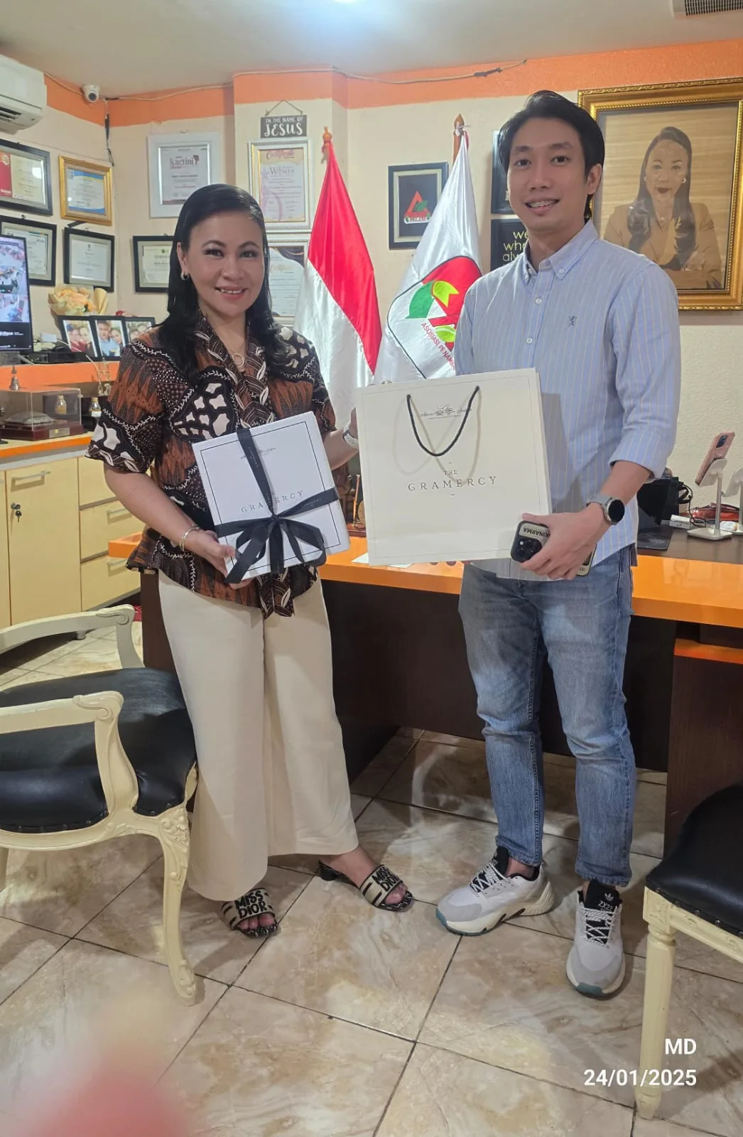 Meidy — Pembeli Rumah Mewah Alam Sutera