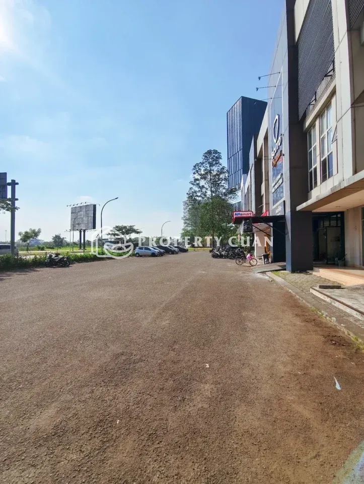 Ruko dijual di Renata, Alam Sutera - Jalan Depan