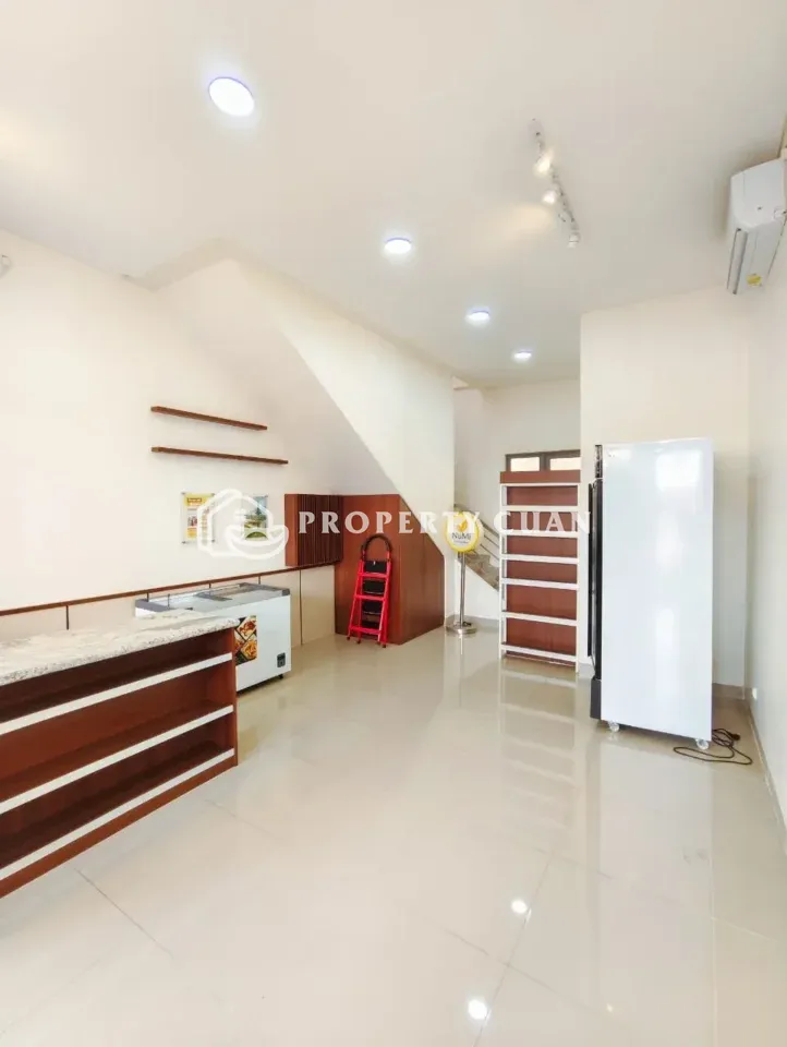 Ruko dijual di Maggiore Grande, Gading Serpong - Ruang Kerja
