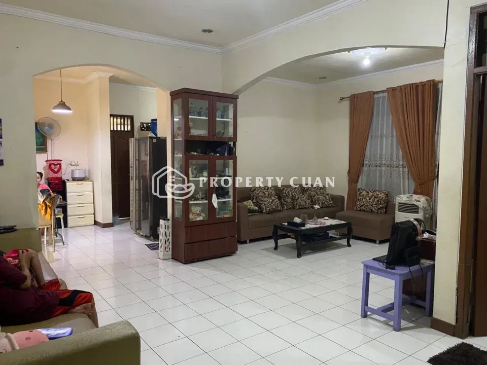 Rumah dijual di Arinda Permai, Pondok Aren - Ruang Tamu