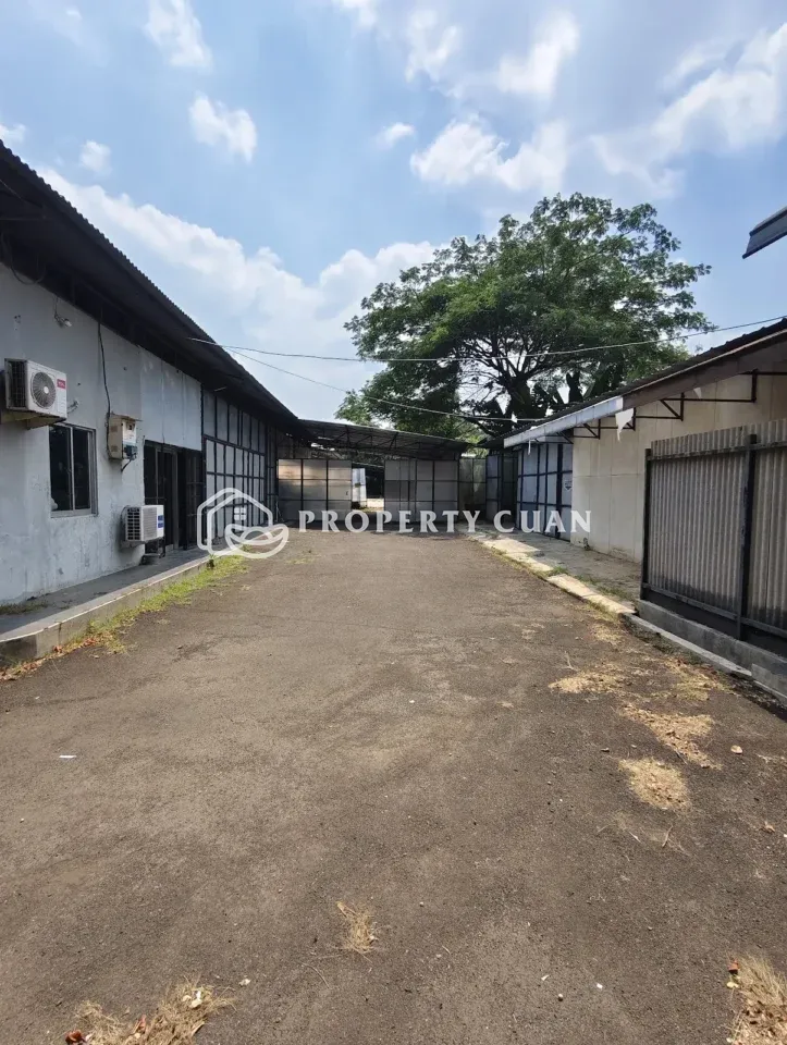 Gudang dijual di Serpong Utara - Tampak Depan
