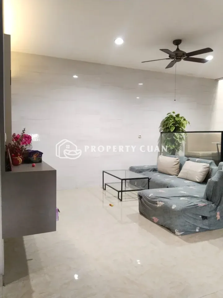 Rumah dijual di Griya Sutera, Alam Sutera - Ruang Tamu
