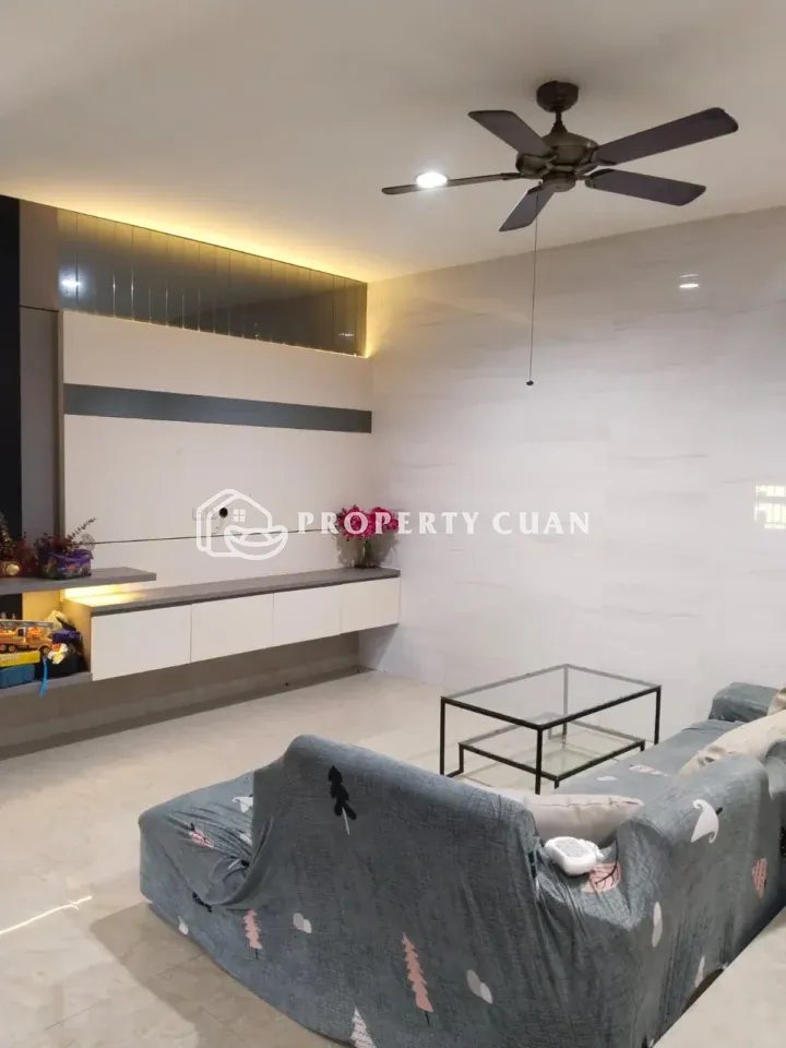 Rumah dijual di Griya Sutera, Alam Sutera - Ruang Keluarga