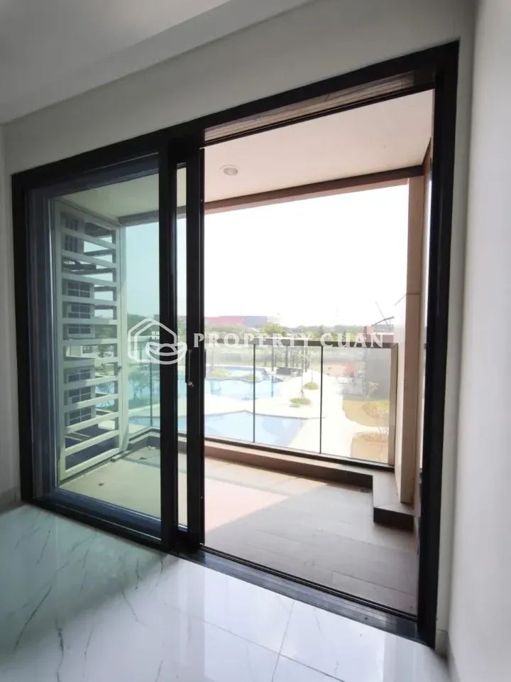 Apartemen dijual di EleVee Residences, Alam Sutera - Balkon