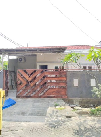 Rumah Disewakan di Citra 2 Extension, Citra Jakarta Barat — 3 KT