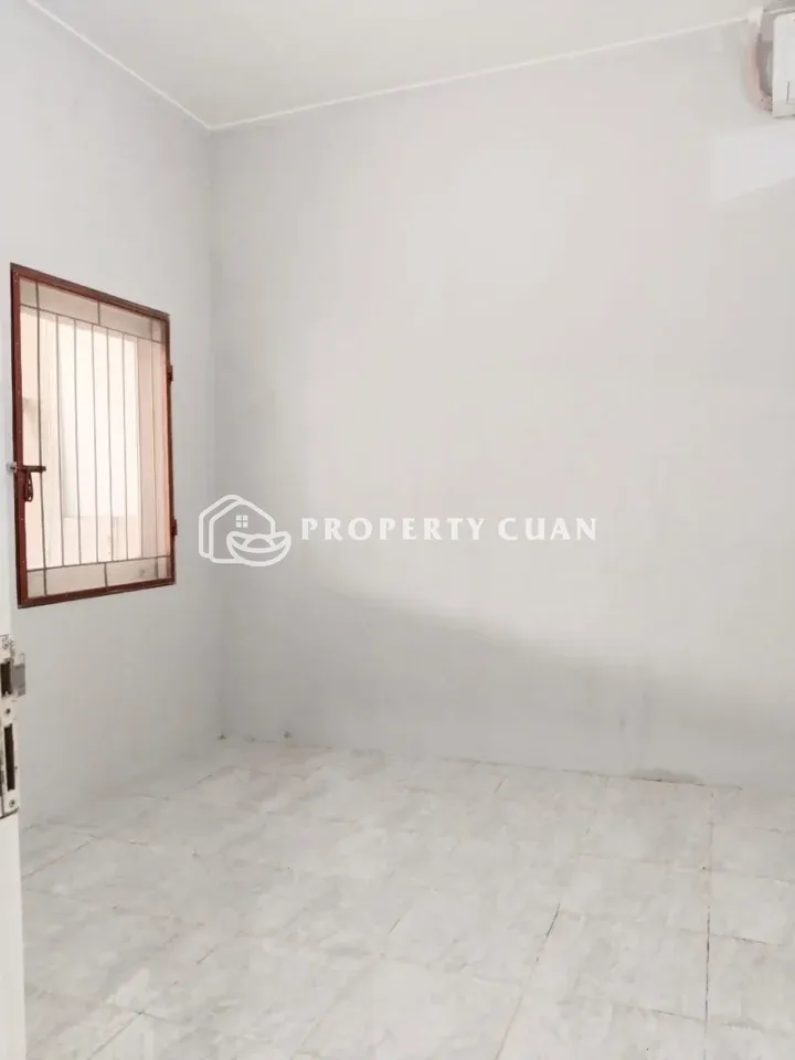 Rumah disewakan di Citra 2 Extension, Citra Jakarta Barat - Kamar Tidur 2