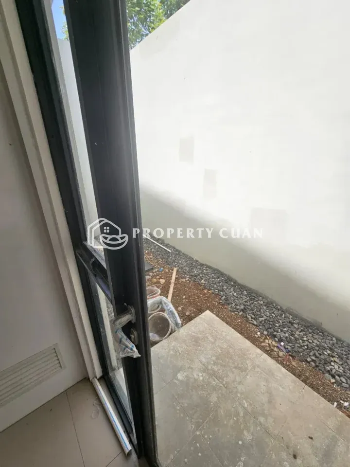 Ruko disewakan di Citra Garden Serpong - Balkon
