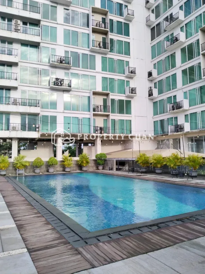 Apartemen dijual di Treepark, BSD - Kolam Renang