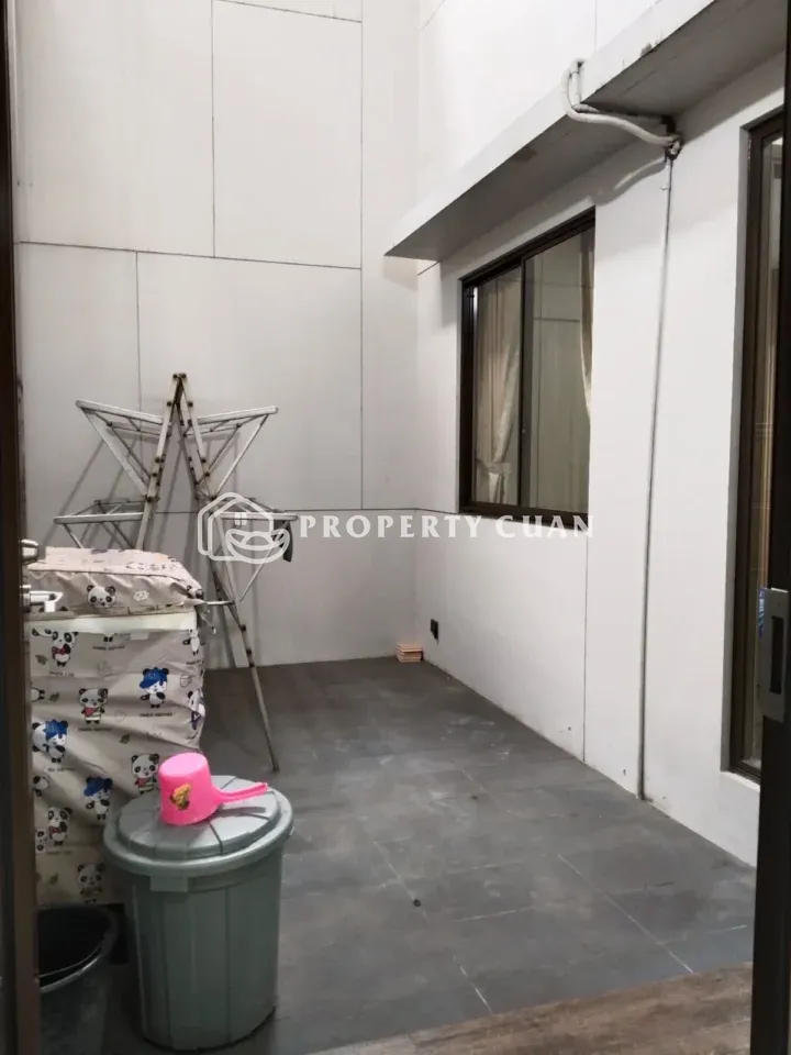 Rumah dijual di Keia, BSD - Area Laundry