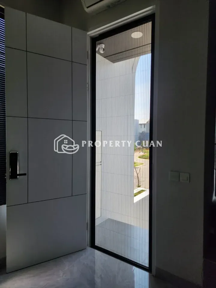 Rumah dijual di Aether, BSD - Interior