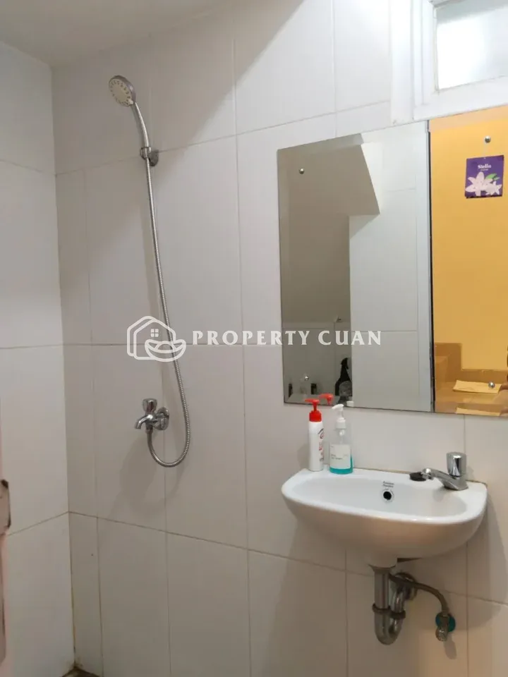 Rumah dijual di Serpong Garden 1, Citra Garden Serpong - Kamar Mandi