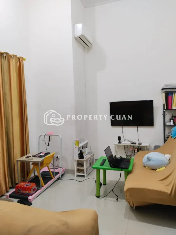 Rumah dijual di Green Hill, Citra Garden Serpong - Ruang Keluarga