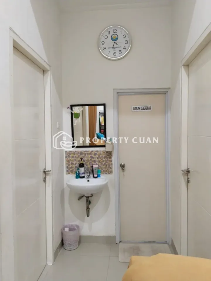 Rumah dijual di Green Hill, Citra Garden Serpong - Kamar Mandi