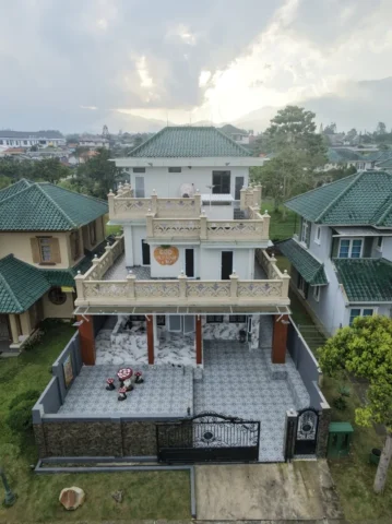 Rumah Dijual di Tretes, Bogor — 10 KT, LT 300 m²