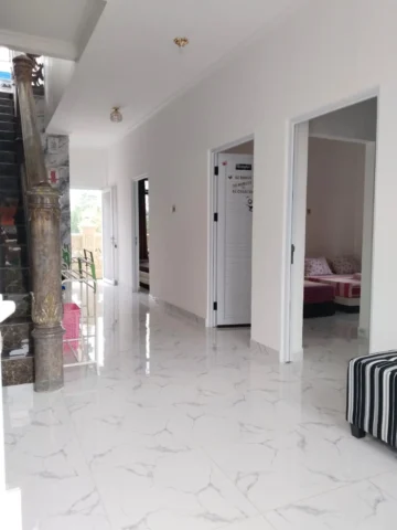 Rumah dijual di Tretes, CARINGIN - Interior