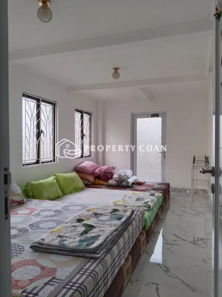 Rumah dijual di Tretes, CARINGIN - Kamar Tidur 4