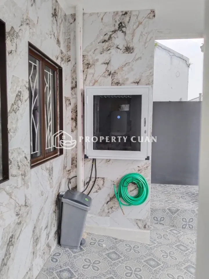Rumah dijual di Tretes, CARINGIN - Area Laundry
