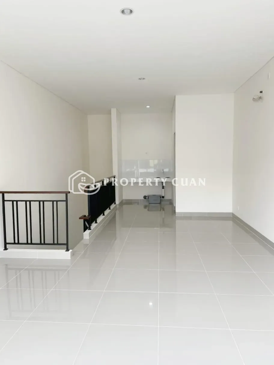 Ruko disewakan di Sorento Grande East, Gading Serpong - Dapur