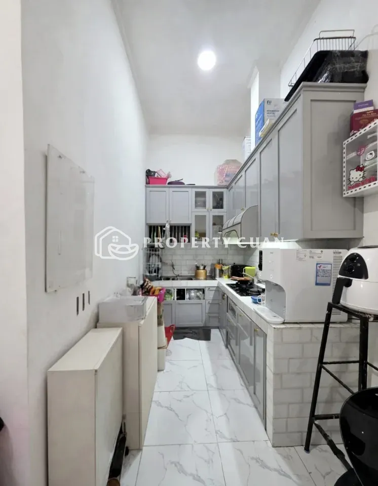 Rumah dijual di Catalina, Gading Serpong - Dapur
