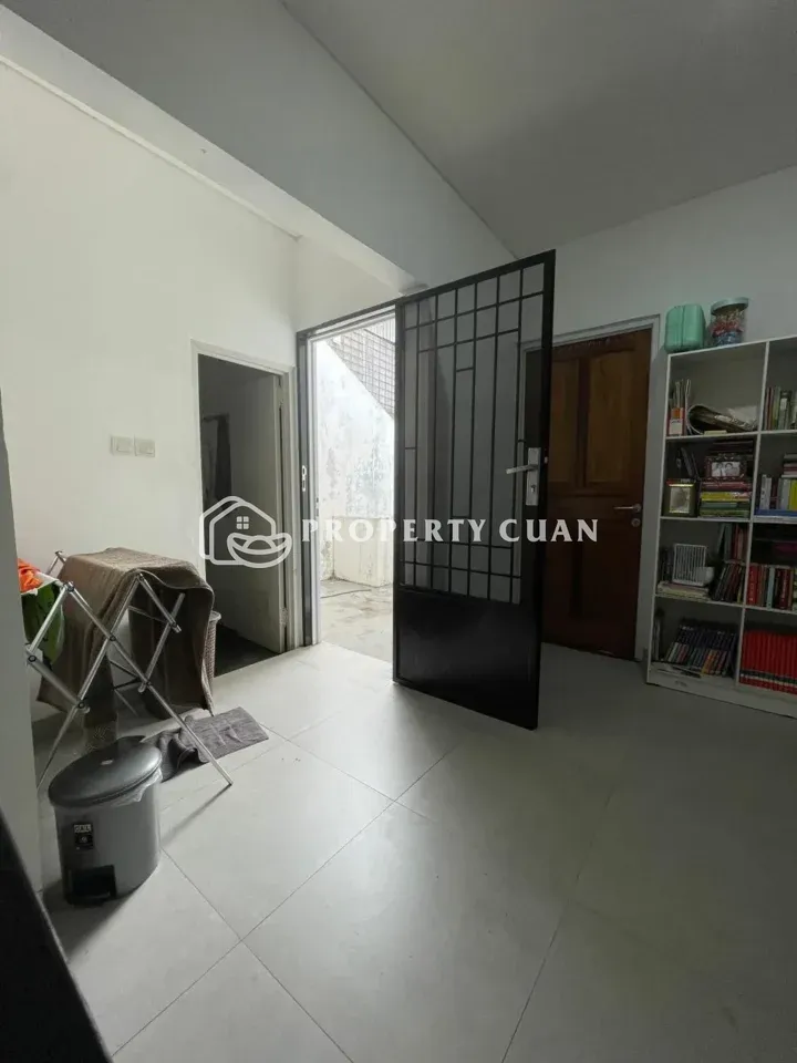 Rumah dijual di Sektor 1E, Gading Serpong - Interior
