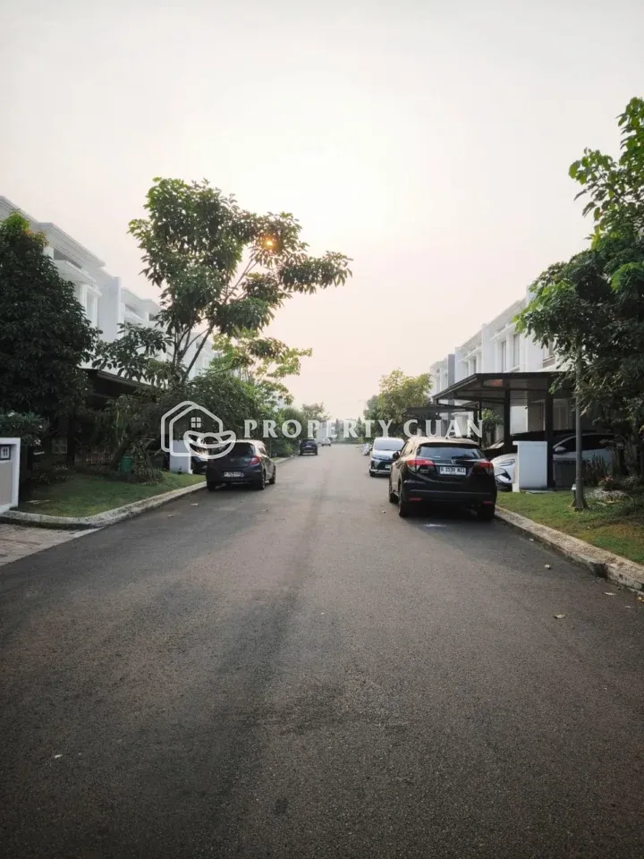 Rumah dijual di Flamingo, Gading Serpong - Lingkungan 2