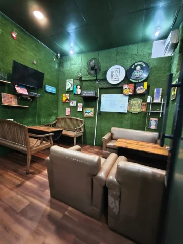 Ruko Dijual di Ruko 1 B, Gading Serpong — LT 100 m², LB 295 m²