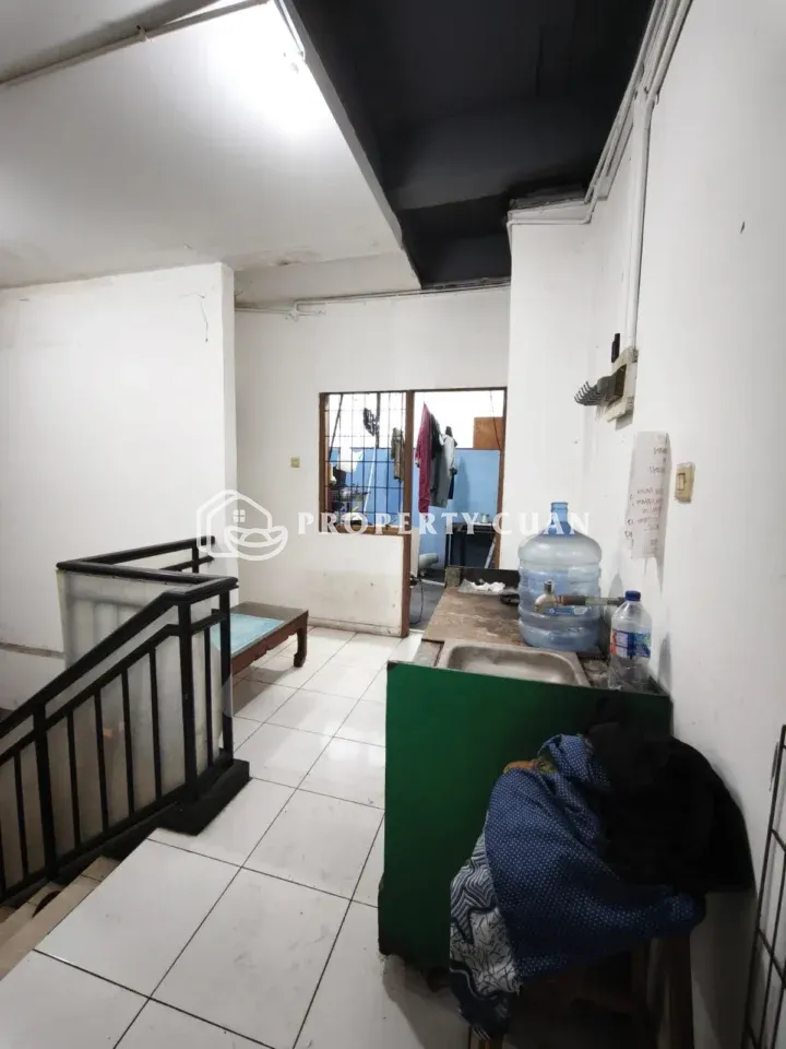 Ruko dijual di Ruko 1 B, Gading Serpong - Dapur 2