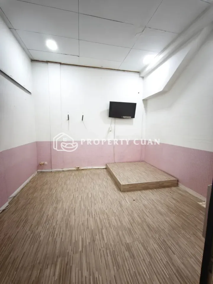 Ruko dijual di Ruko 1 B, Gading Serpong - Kamar Tidur 2