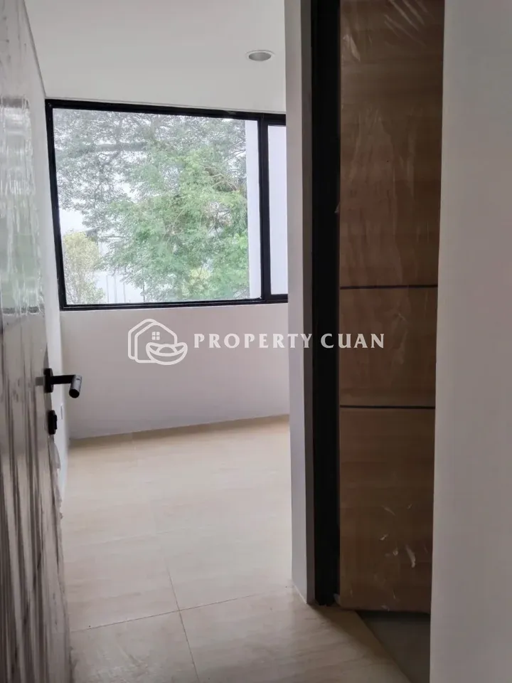 Rumah dijual di Cendana Gard'n, Karawaci - Kamar Tidur 2