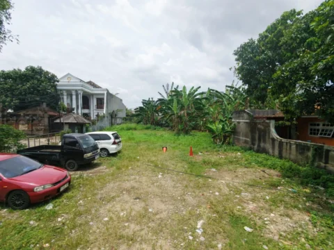 Kavling Komersial dijual di Jl. Kyai Hasyim Ashari, Cipondoh - Lahan 2