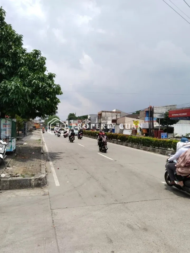 Kavling Komersial dijual di Jl. Kyai Hasyim Ashari, Cipondoh - Jalan Depan 4