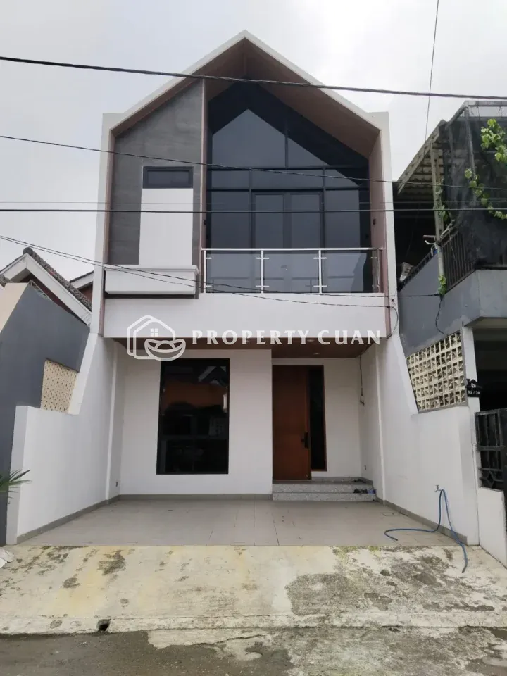 Rumah dijual di Bougenville Graha Raya, Alam Sutera - Tampak Depan