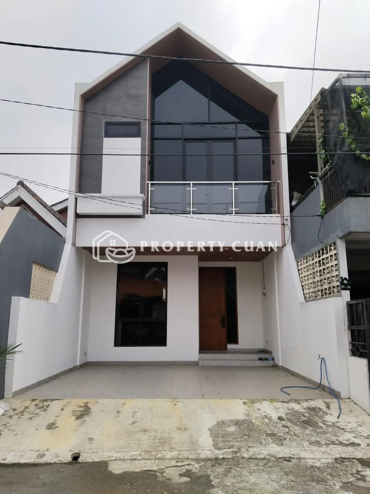 Rumah Dijual di Bougenville Graha Raya, Alam Sutera — 4 KT, LT 120 m²