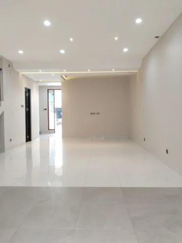 Rumah dijual di Bougenville Graha Raya, Alam Sutera - Ruang Keluarga
