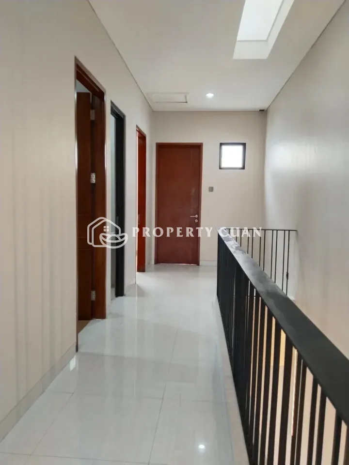Rumah dijual di Bougenville Graha Raya, Alam Sutera - Interior