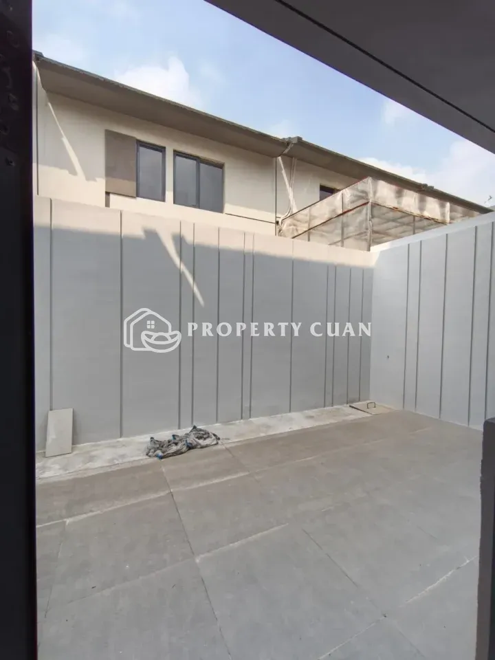 Rumah dijual di XYZ Cove, Gading Serpong - Area Laundry
