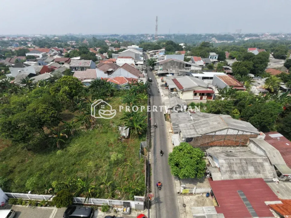 Kavling Komersial dijual di Cibubur - Jalan Depan
