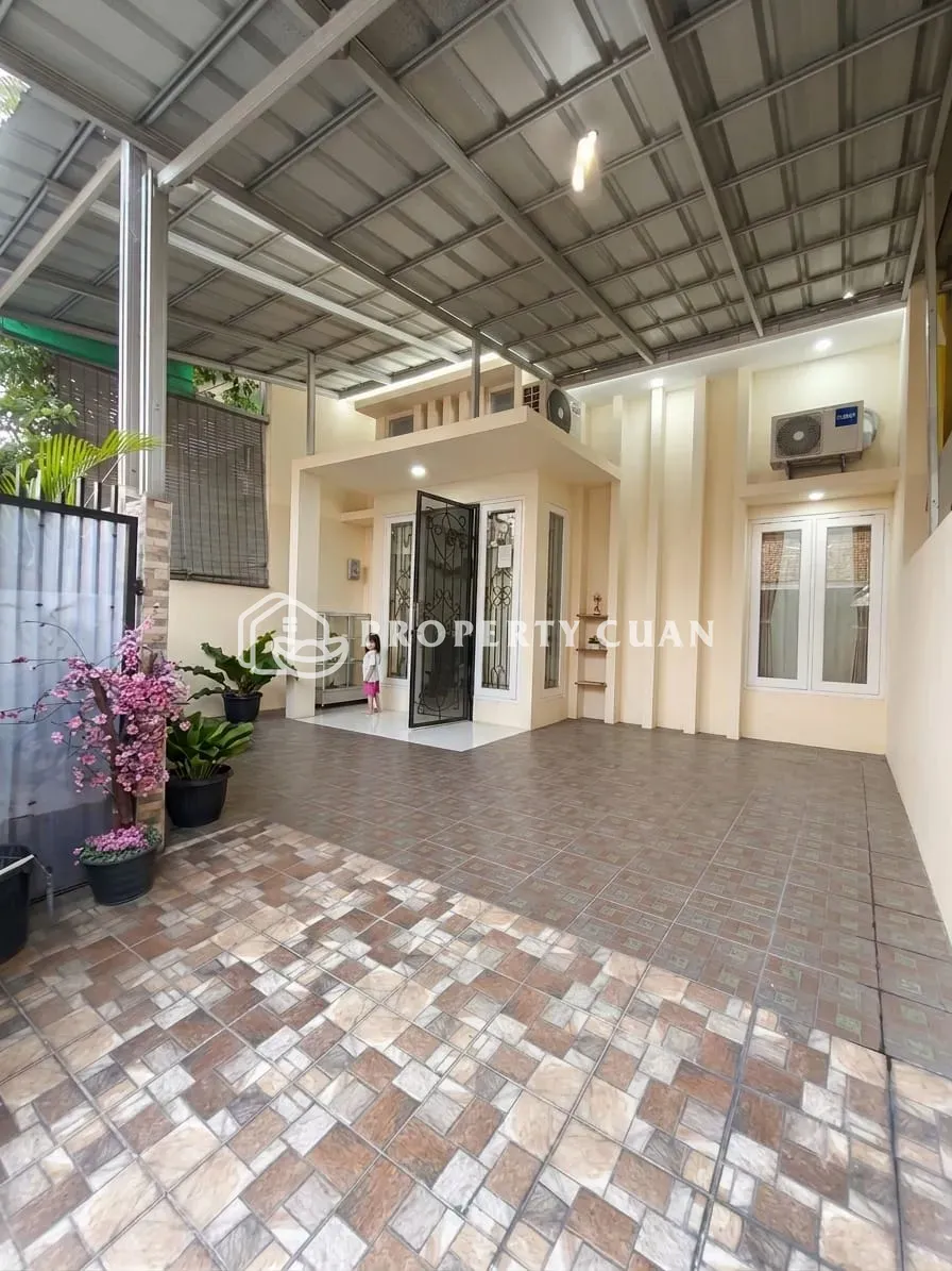 Rumah dijual di Bugel Indah, Cimone - Carport 2