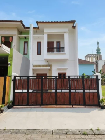 Rumah Dijual di Telaga Mediterania, CIKUPA — 3 KT, LT 120 m²