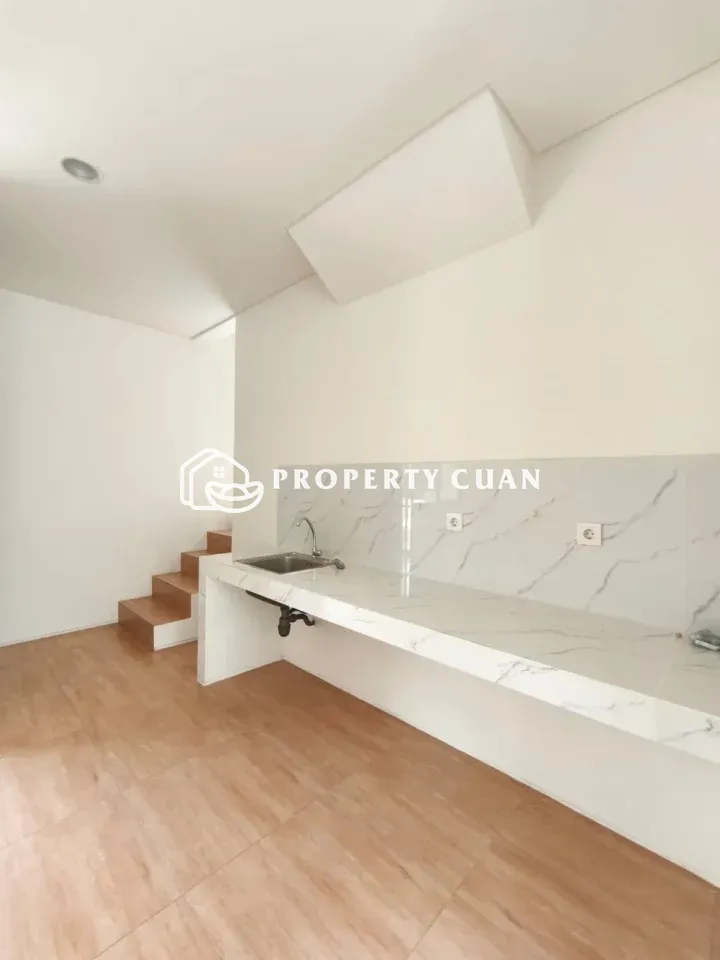 Rumah dijual di CityzenHill, Gading Serpong - Dapur