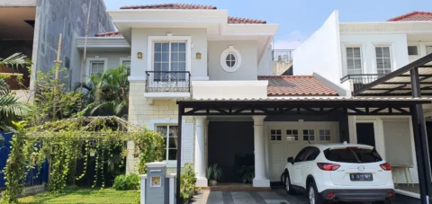 Rumah dijual di Sutera Narada, Alam Sutera - Tampak Depan 2