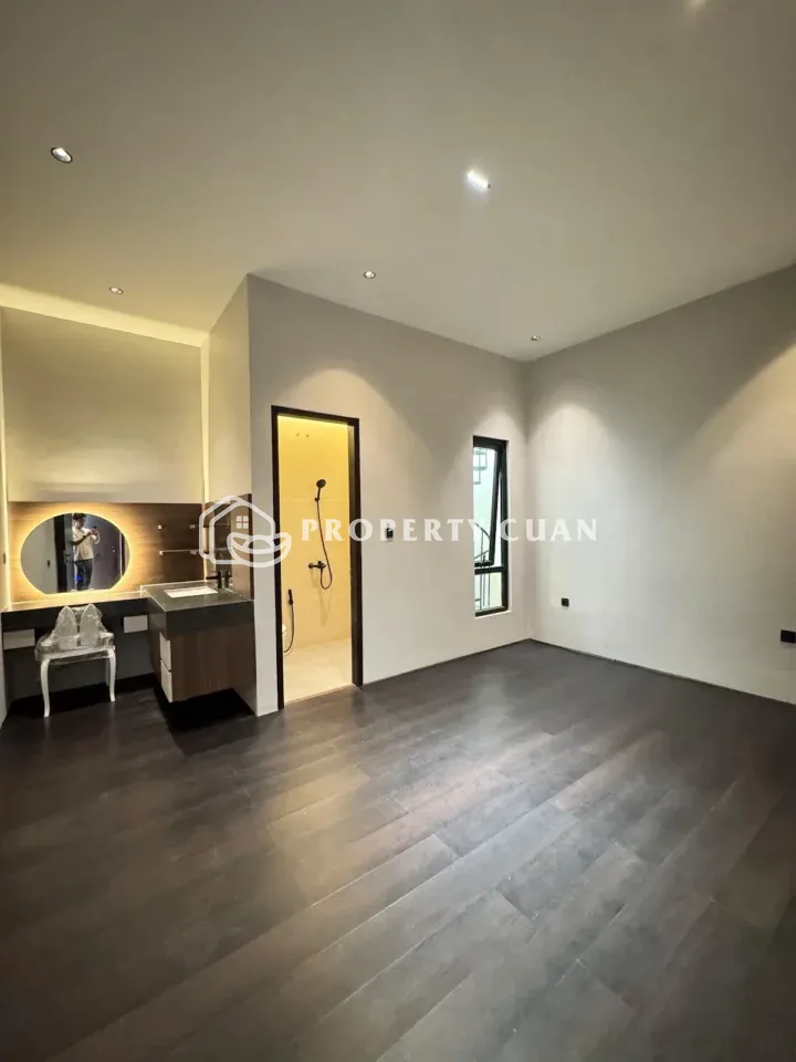 Rumah dijual di Sutera Feronia, Alam Sutera - Kamar Tidur 3