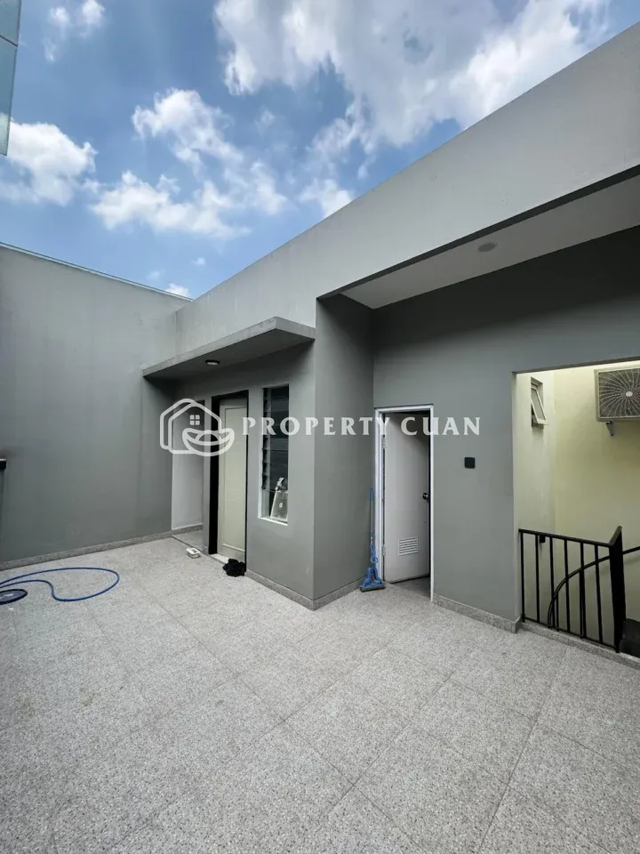 Rumah dijual di Sutera Feronia, Alam Sutera - Rooftop