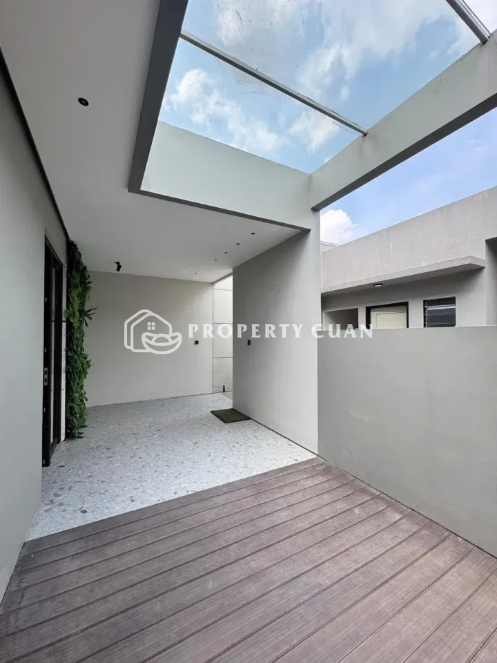Rumah dijual di Sutera Feronia, Alam Sutera - Taman