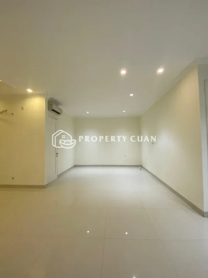 Rumah dijual di Sutera Mentari, Alam Sutera - Ruang Keluarga 2
