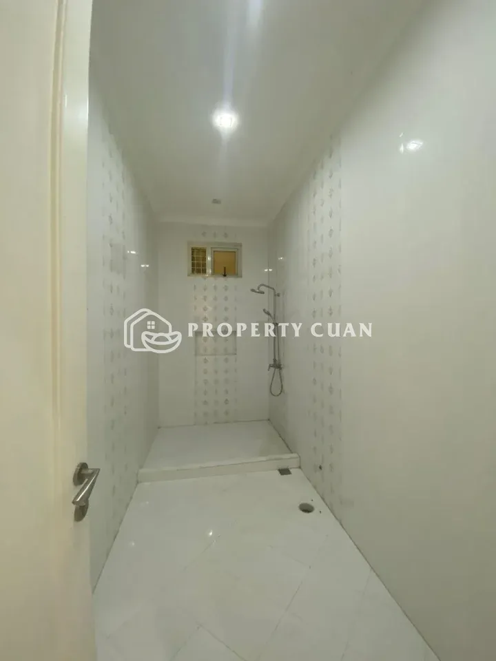 Rumah dijual di Sutera Mentari, Alam Sutera - Kamar Mandi