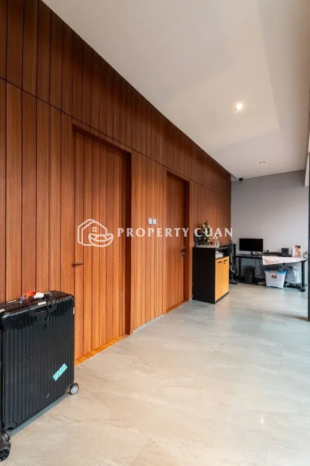 Rumah dijual di Sutera Palmyra, Alam Sutera - Lainnya