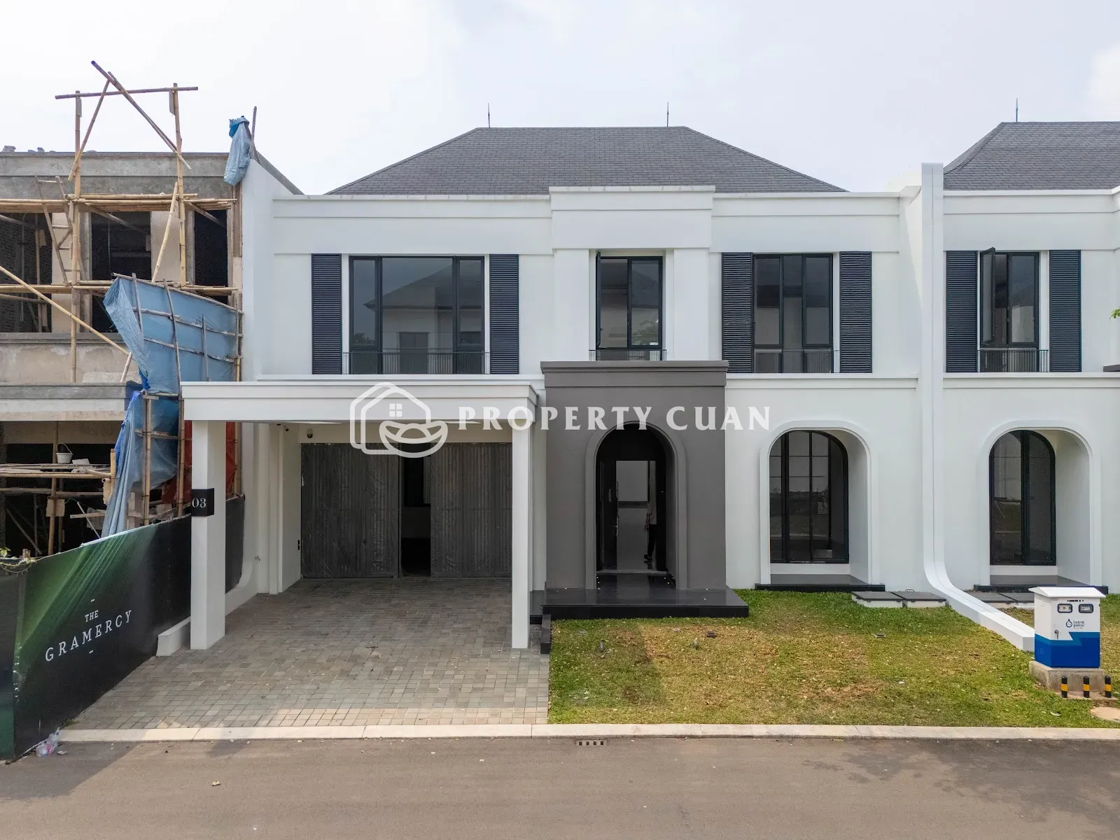 Rumah Dijual di The Gramercy, Alam Sutera — 4 KT, LT 364 m²