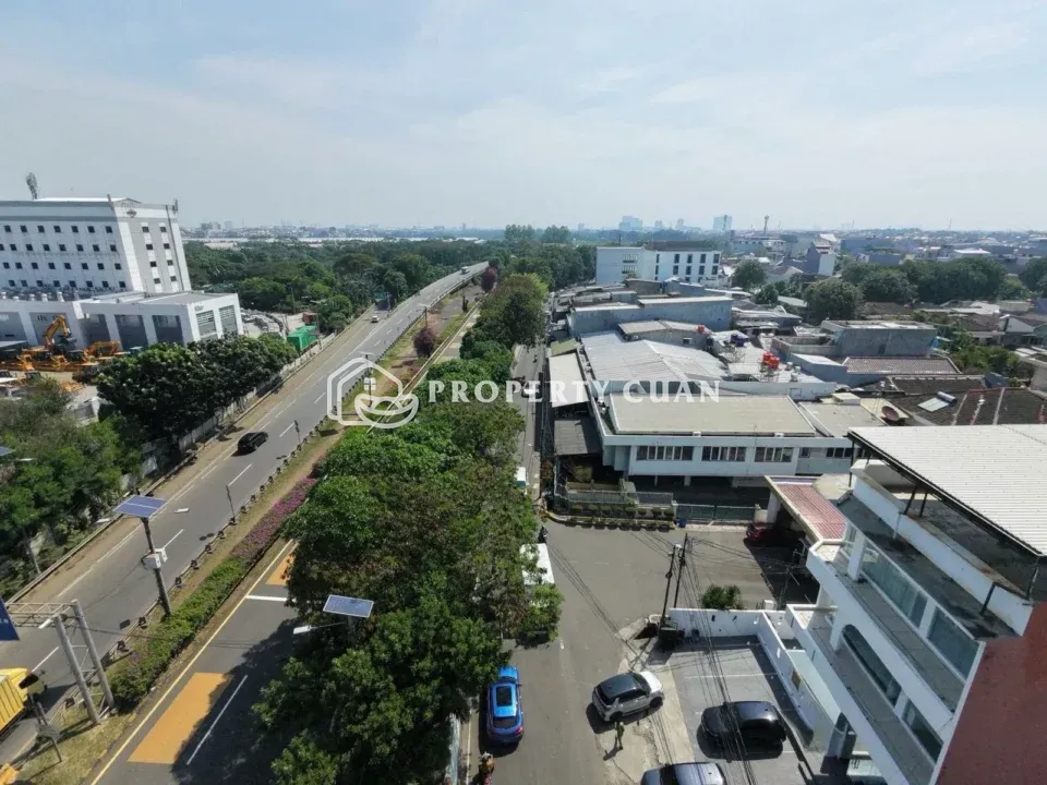 Ruko dijual di Jl. Pluit Karang Selatan, Muara Karang - Lingkungan