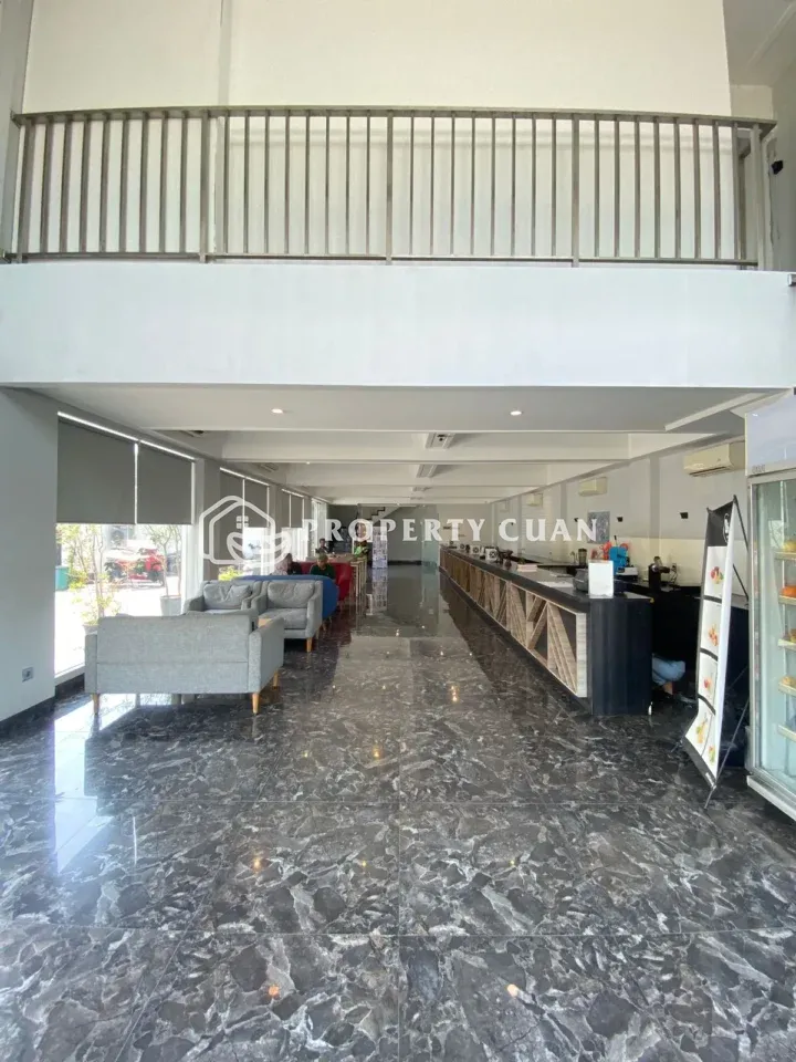 Ruko dijual di Jl. Pluit Karang Selatan, Muara Karang - Lobby